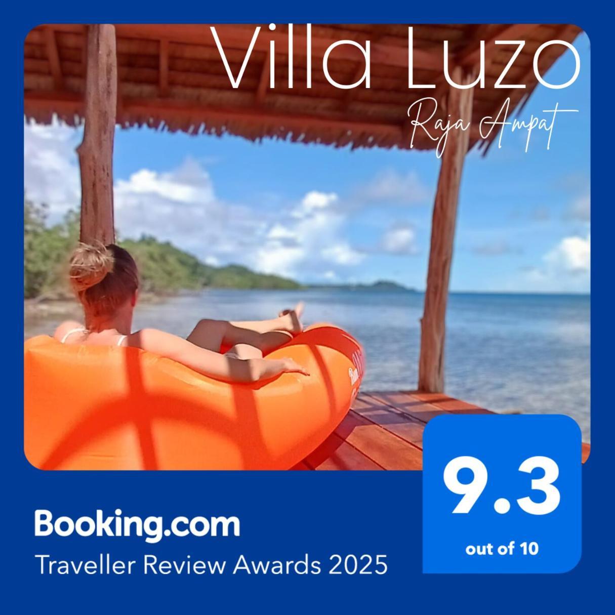 Villa Luzo & Tours Saonek Екстер'єр фото
